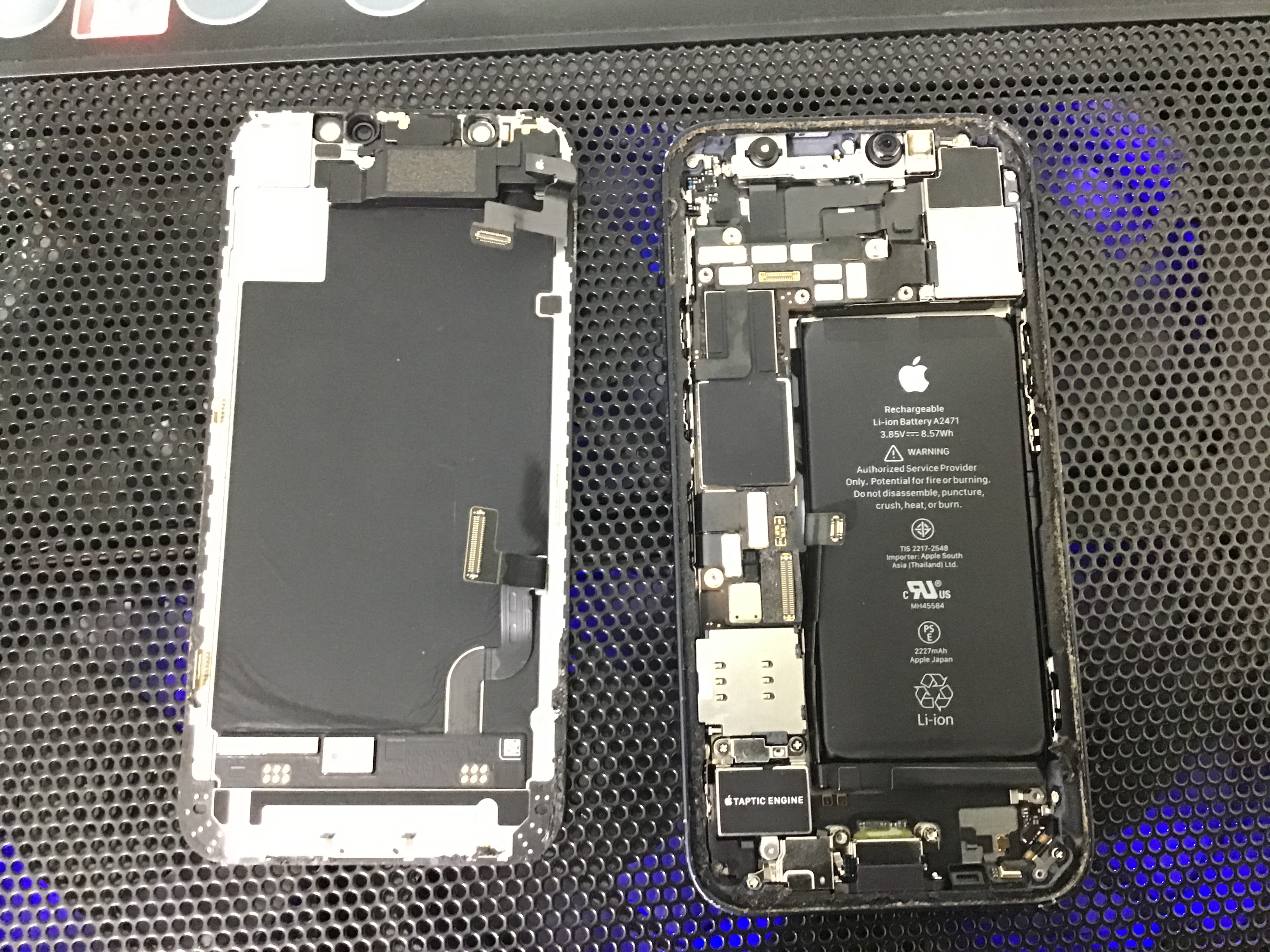 iPhone12 miniのバッテリー交換ならデータそのまま修理可能なスマホ修理工房秋津店へ！